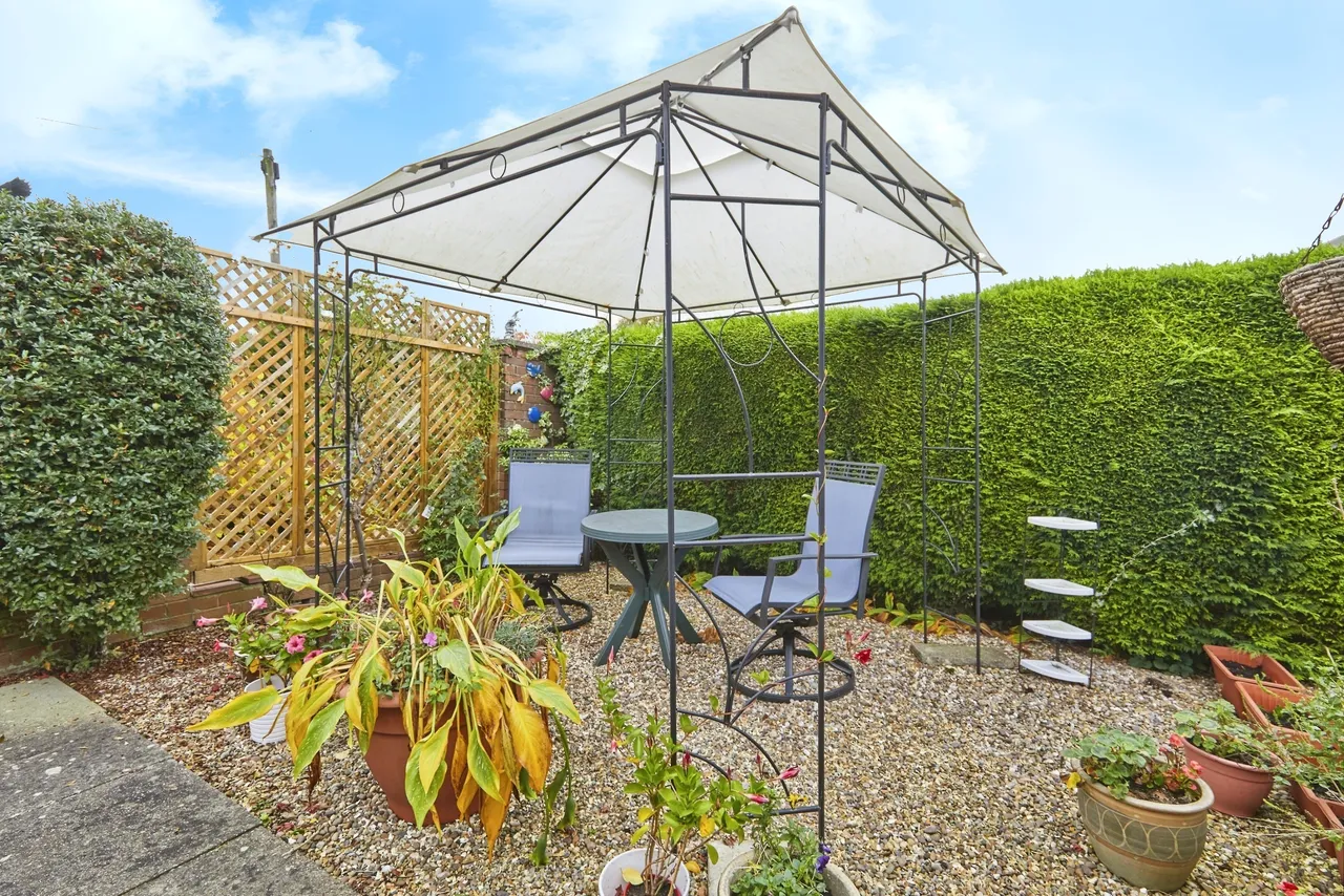 Moorfield Crescent, Sandiacre, NG10, photo 13