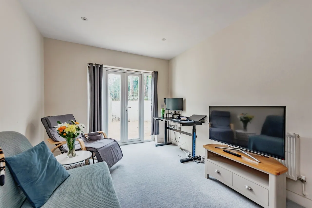 Ladbroke Road, Redhill, RH1, photo 4