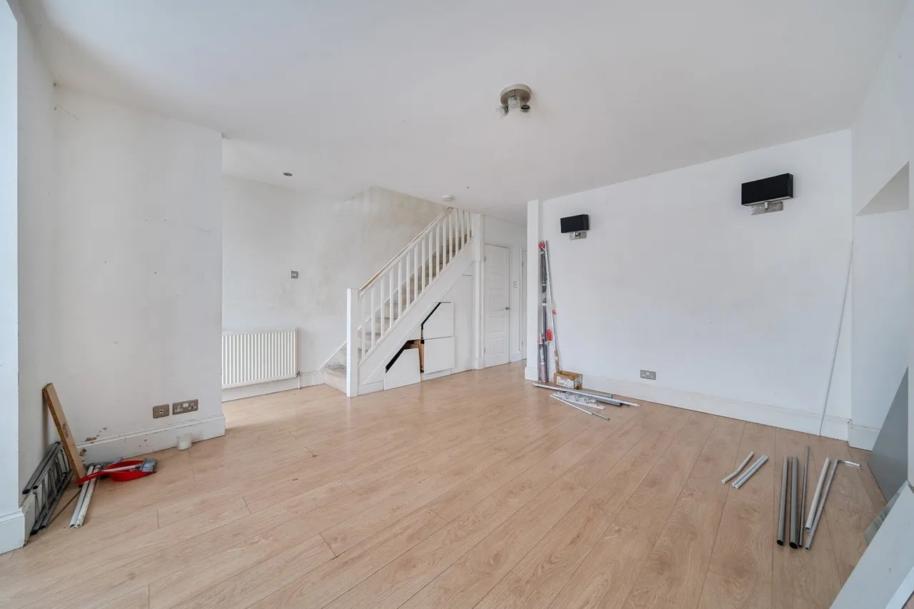Castlecombe Road, SE9, photo 11
