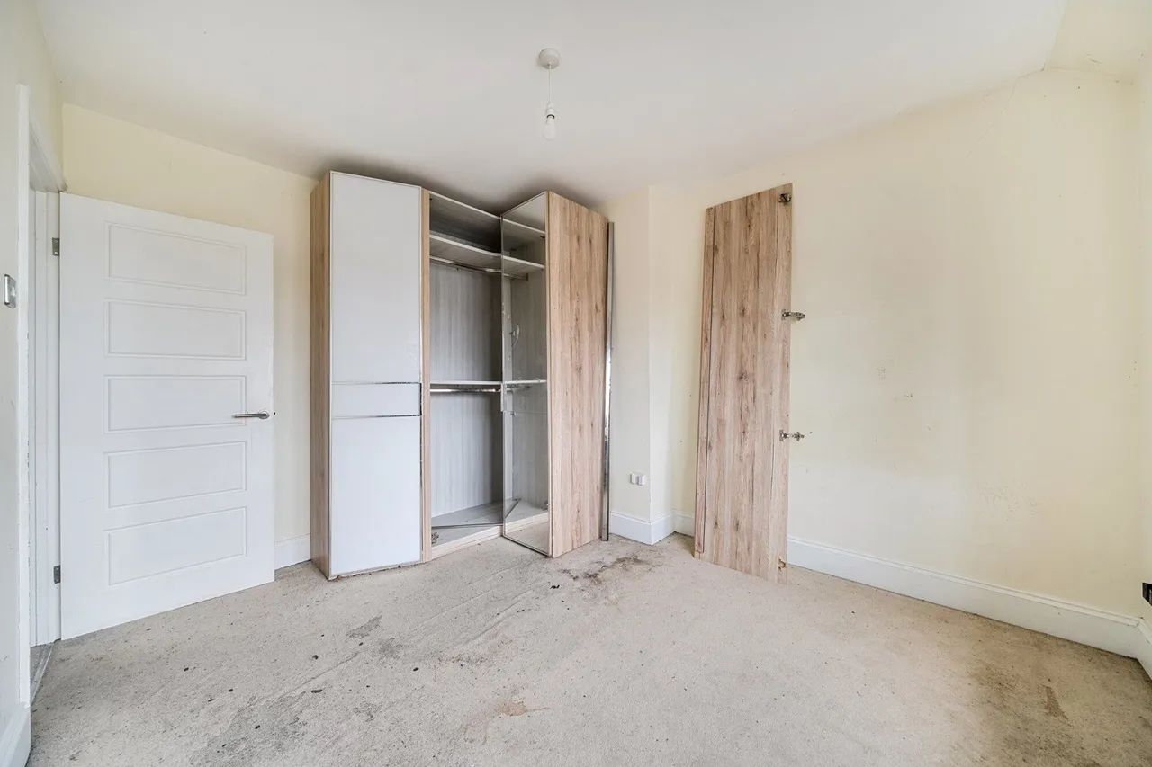 Castlecombe Road, SE9, photo 12
