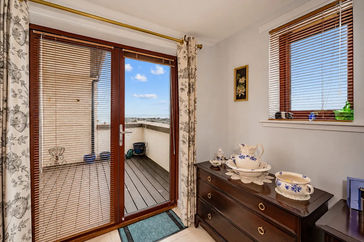 Seagate, Arbroath, Angus, DD11 1BJ, photo 14