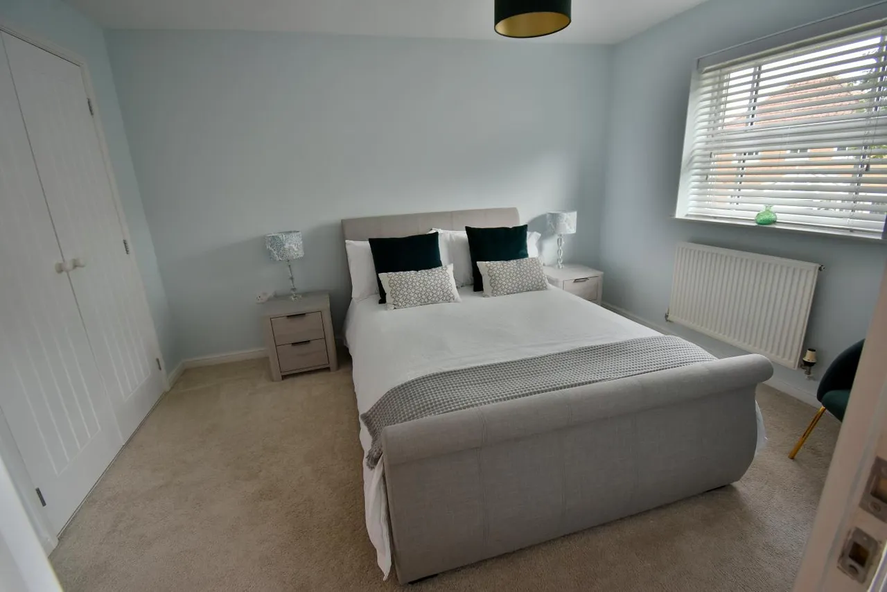 Casterbridge Road, BH22, photo 15