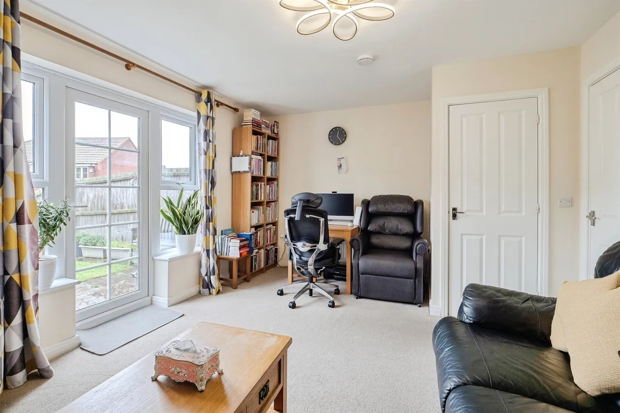 Aitken Way, Loughborough, photo 6