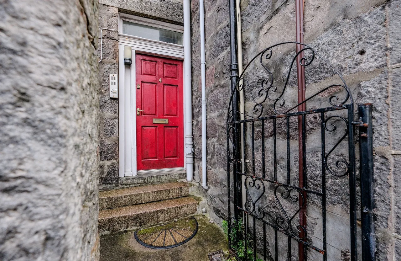 Claremont Place, Aberdeen, photo 7