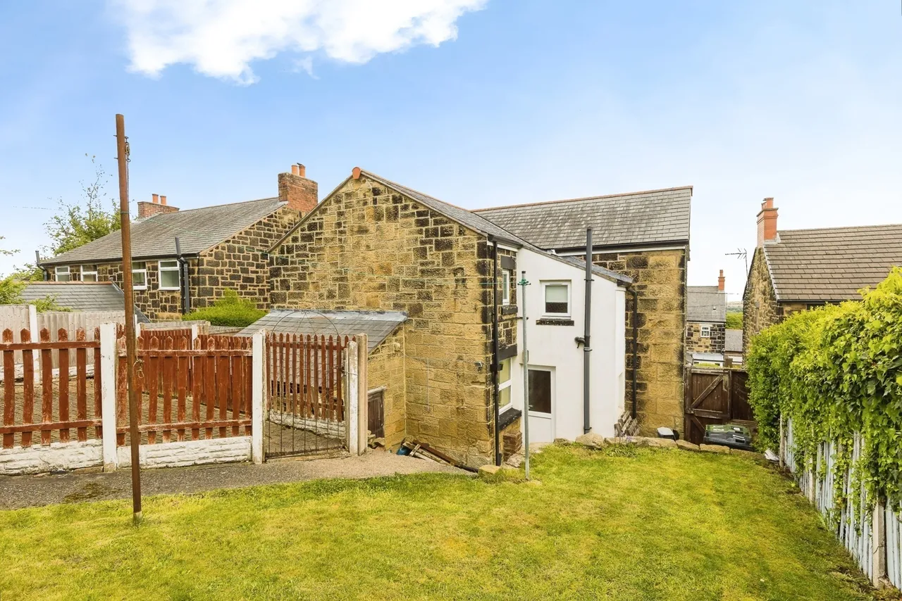 New Road, Brynteg, LL11, photo 4