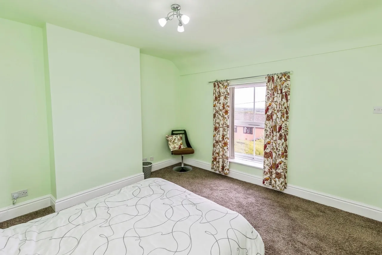New Road, Brynteg, LL11, photo 9