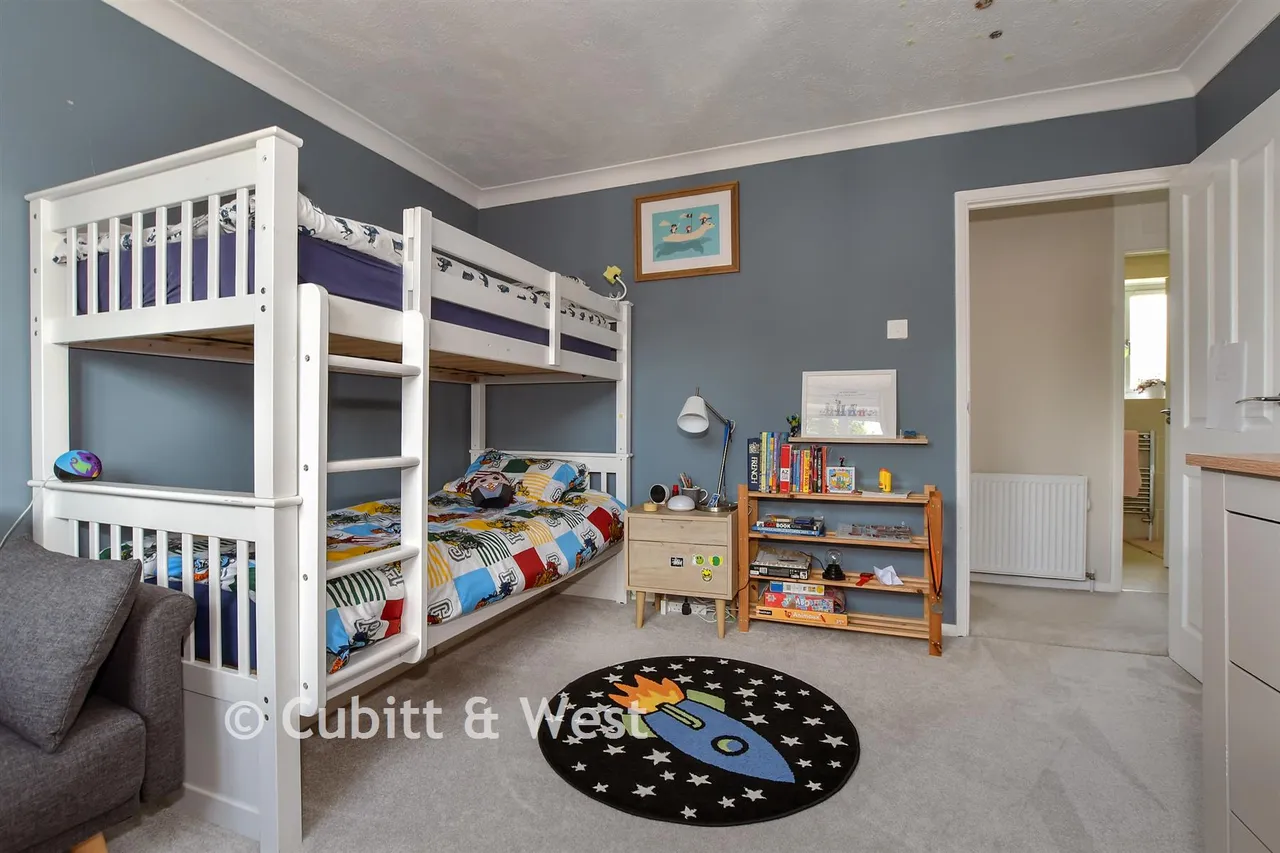 Brookside, Ashington, RH20, photo 16