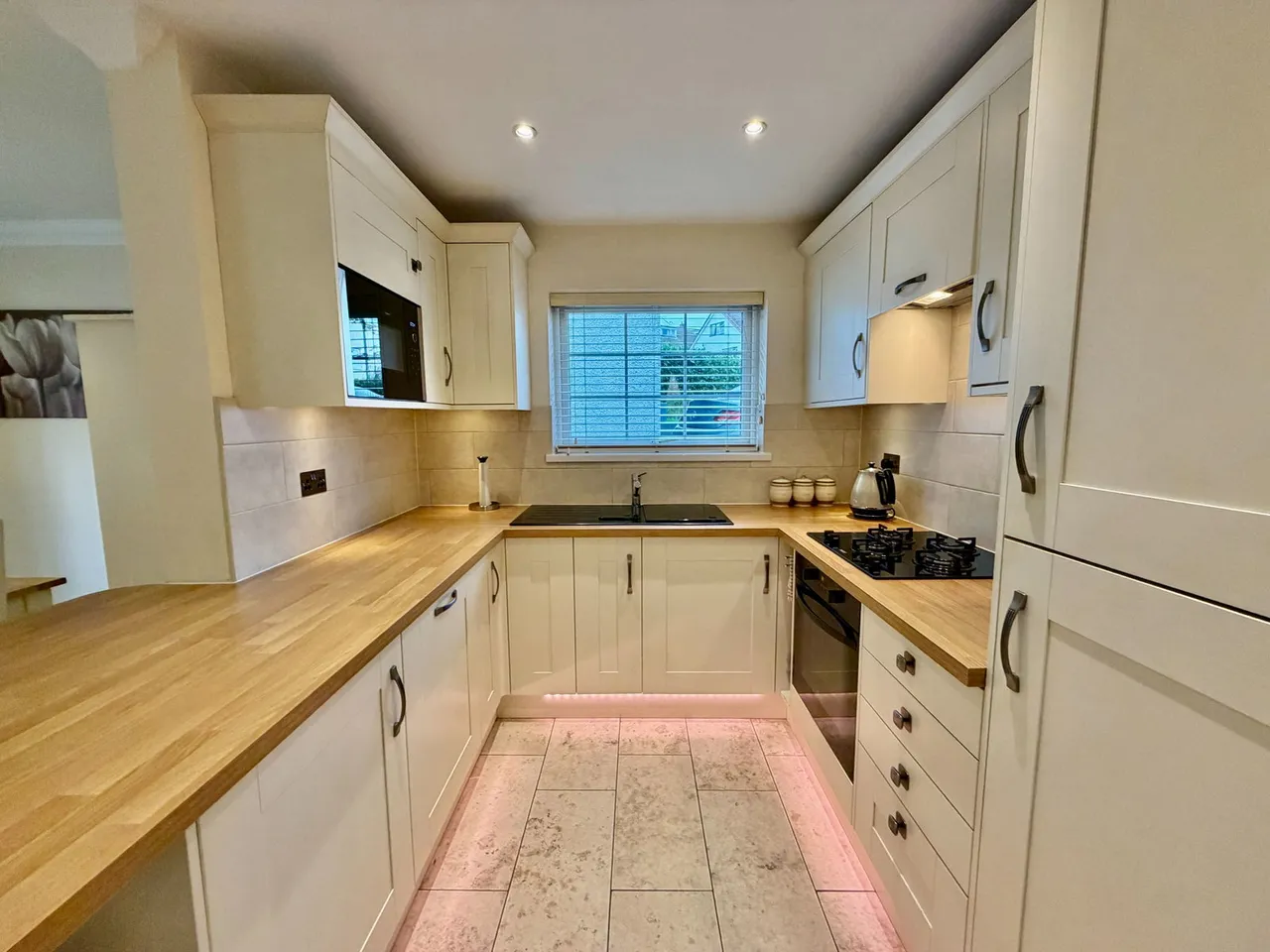 Hawthorn Drive, Pontllanfraith, NP12, photo 5