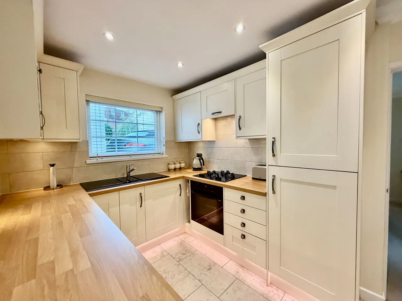 Hawthorn Drive, Pontllanfraith, NP12, photo 19