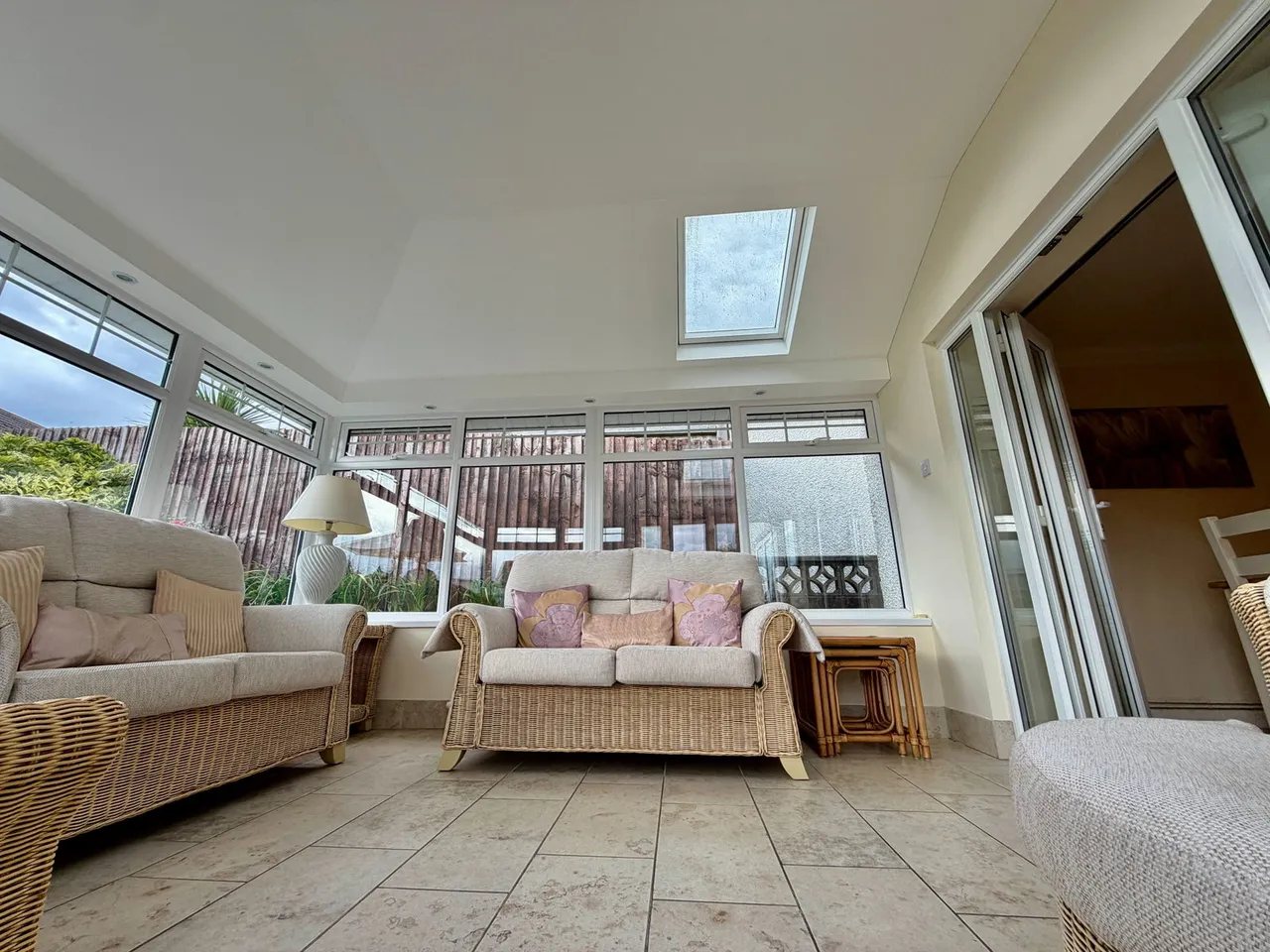 Hawthorn Drive, Pontllanfraith, NP12, photo 17