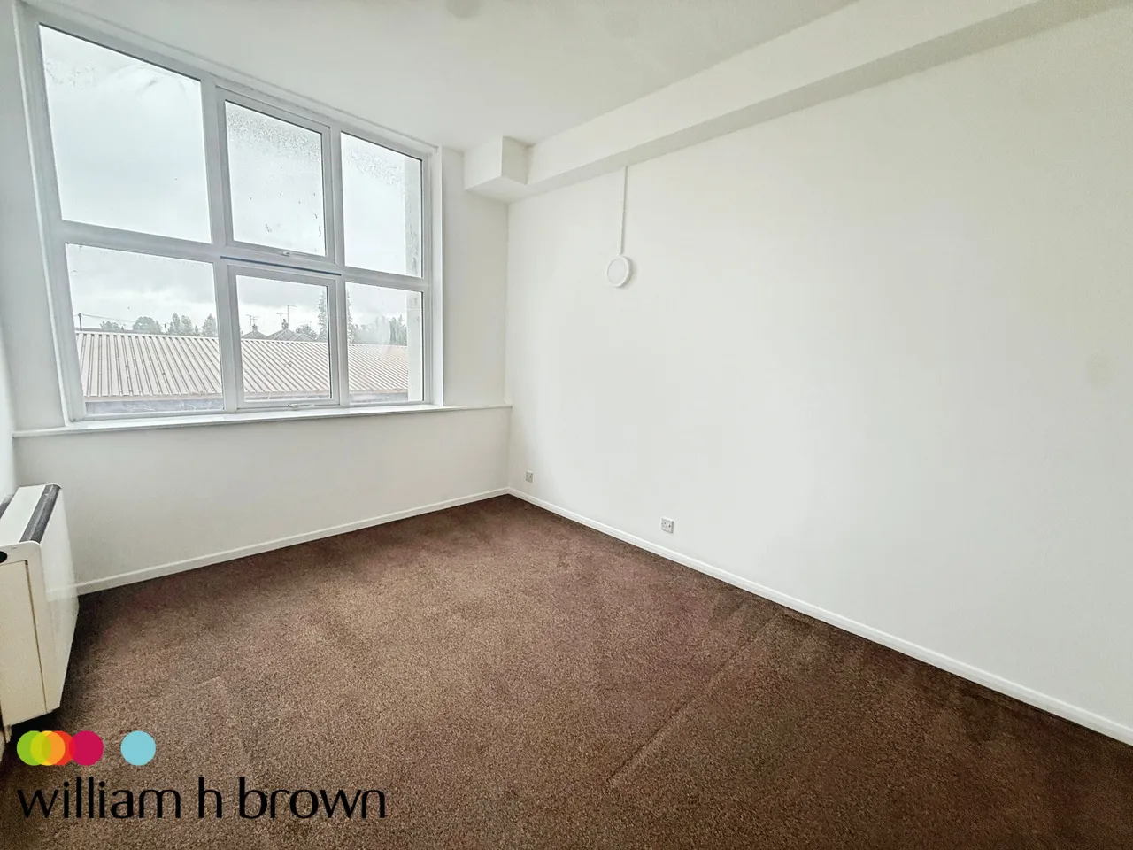 Princess Margaret Road, East Tilbury, RM18, photo 12