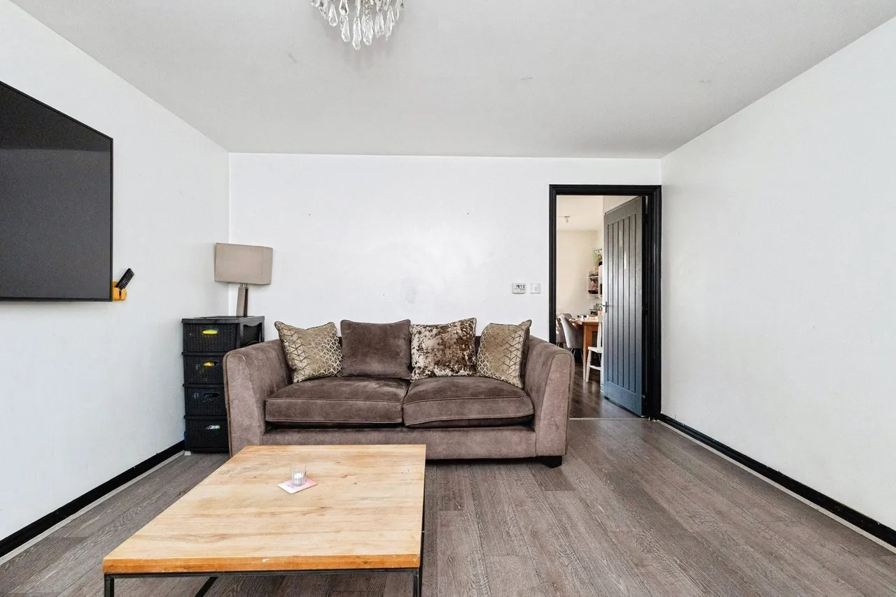 Horse Chestnut Drive, Manchester, Greater Manchester, M9, photo 2