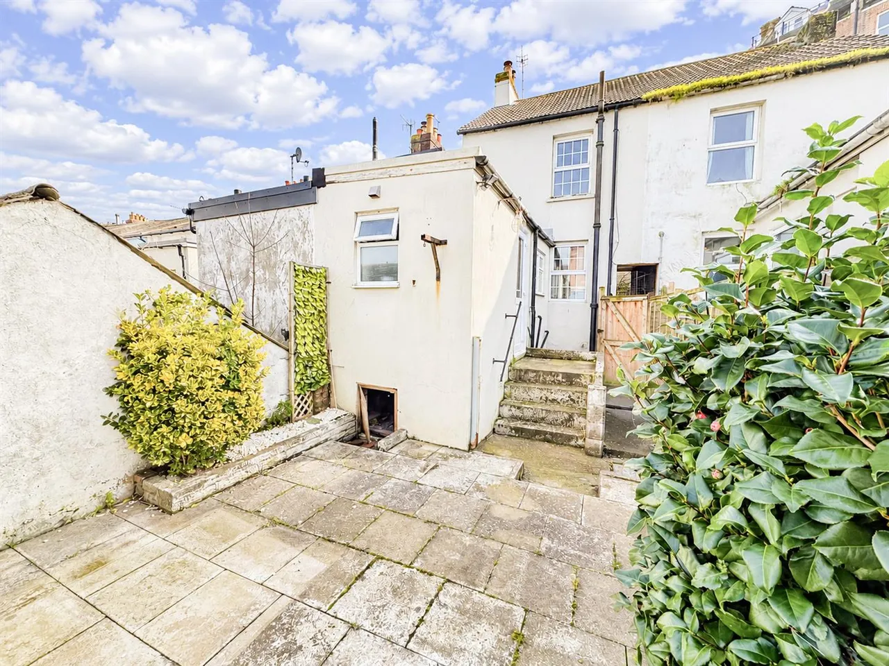 Stonefield Road, Hastings, TN34, photo 13