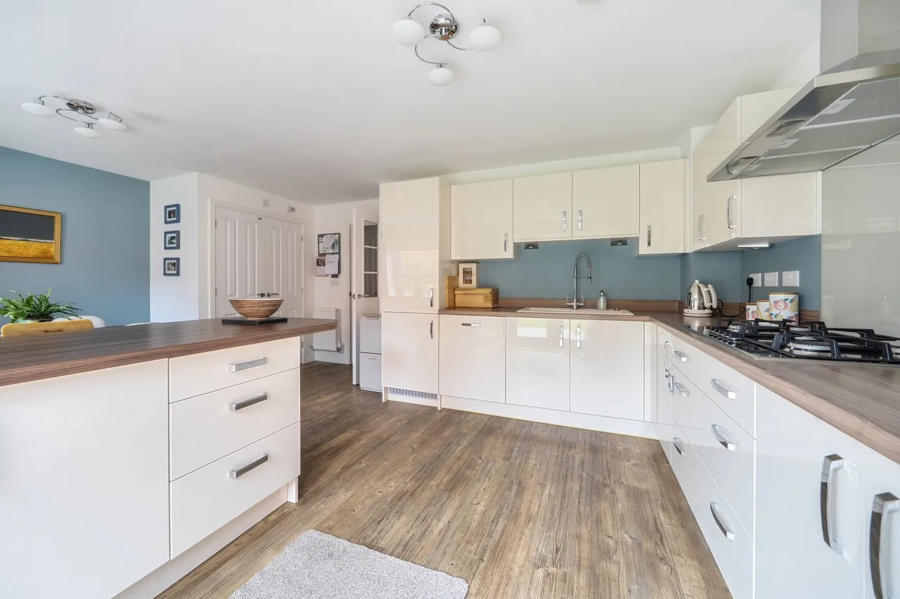 Doddrells Close, Wells, BA5, photo 4