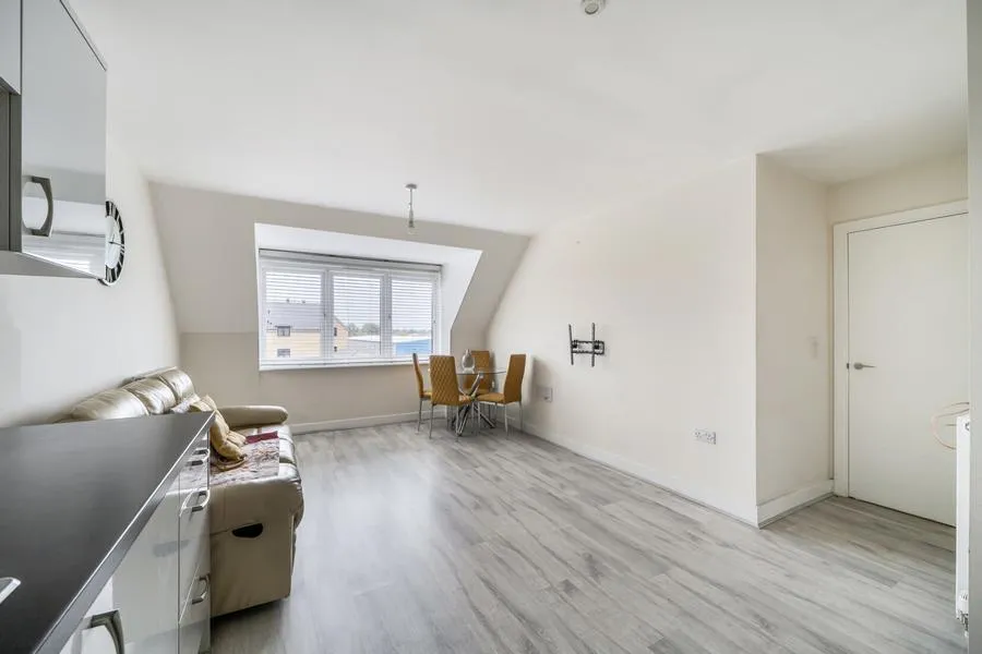 Ruston Close, Reading, RG2, photo 9