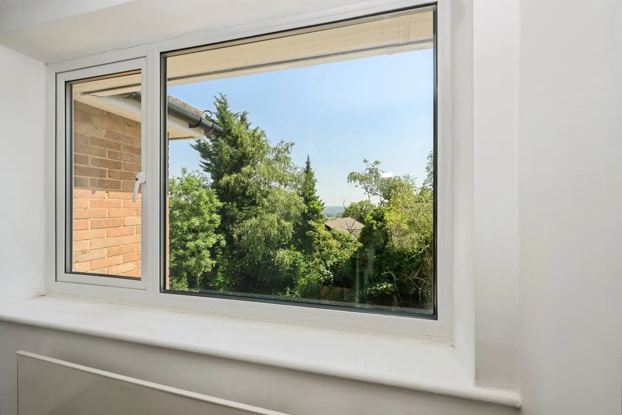 Ridgeway Road, Redhill, RH1, photo 5