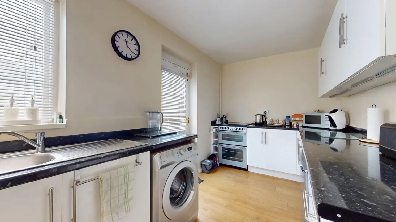 Jellicoe Avenue, Gravesend, DA12, photo 8