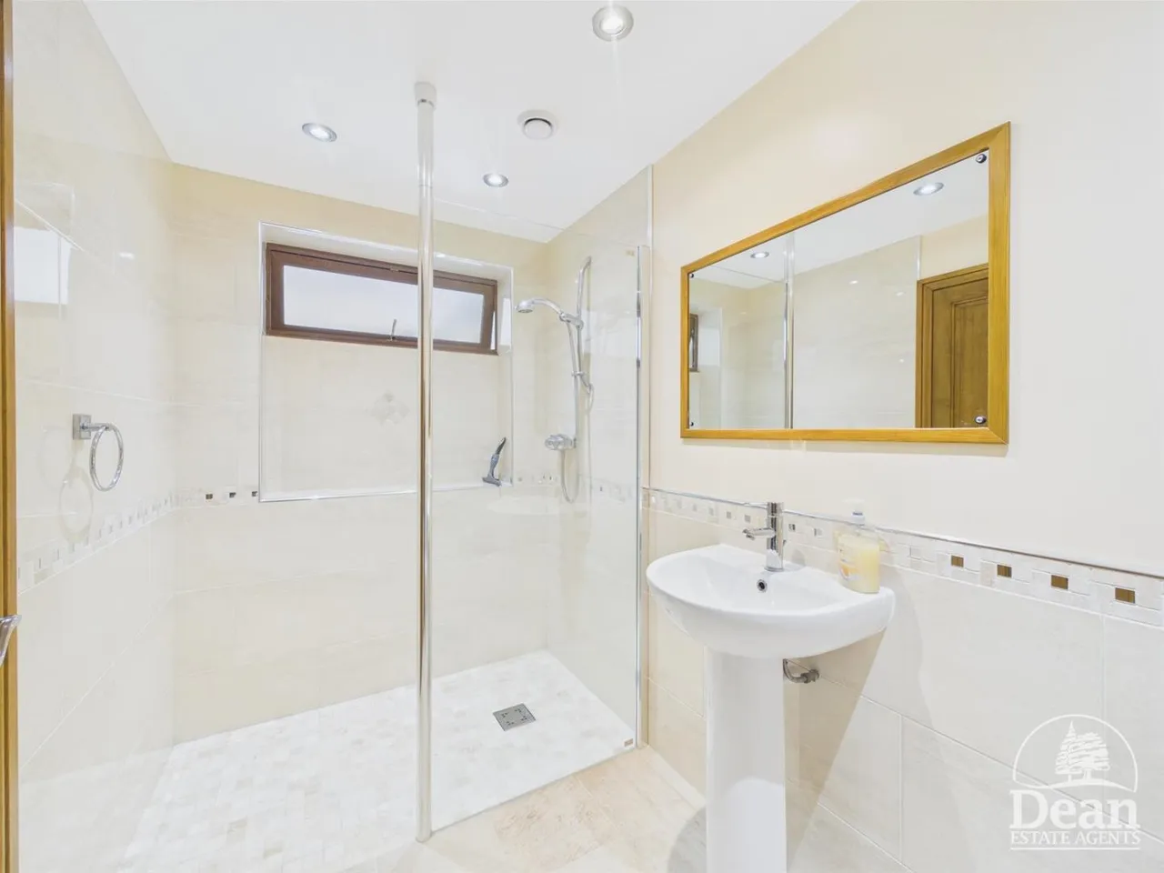 Varnister, Ruardean, photo 6