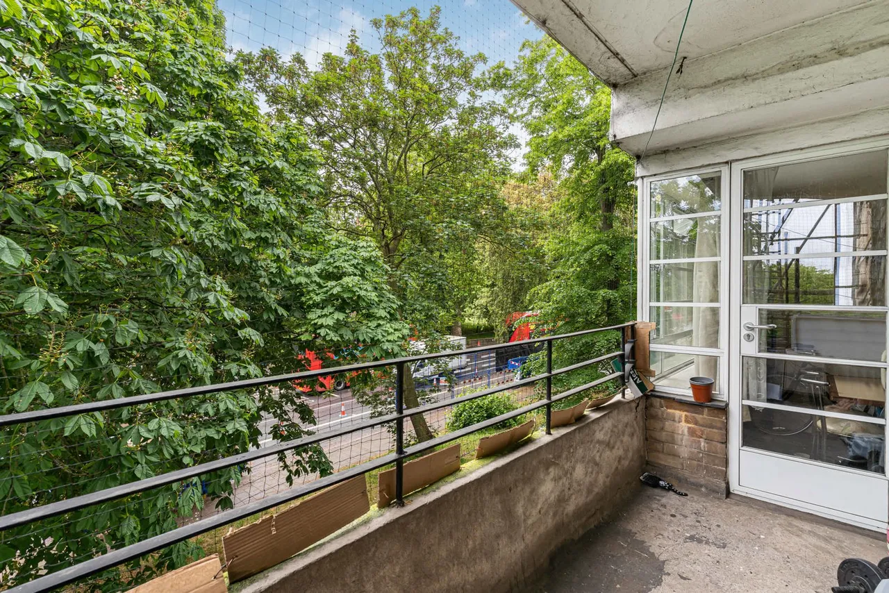 Brixton Hill, London, SW2, photo 2