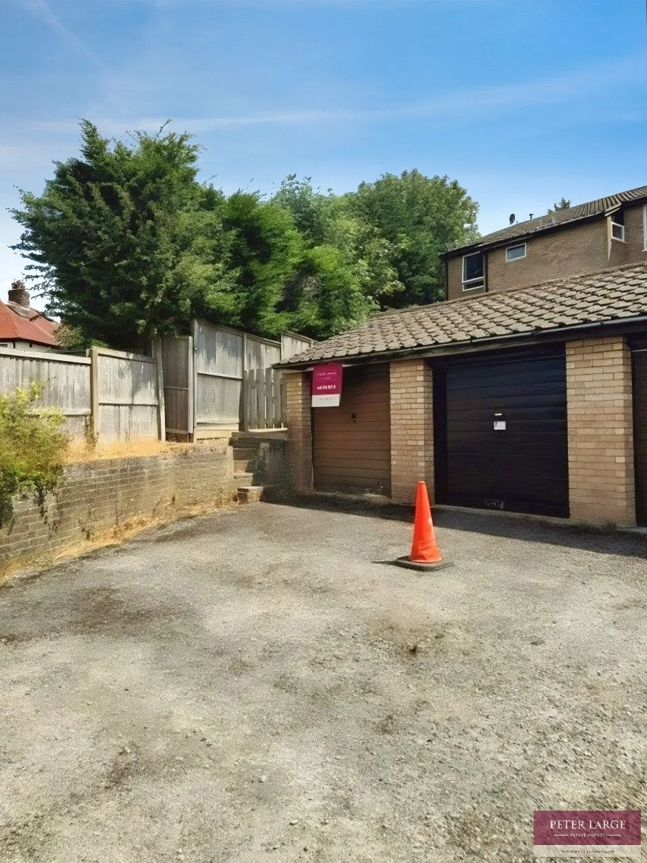 house for sale — Beechmere Rise, Mochdre, Conwy, LL28 5BG