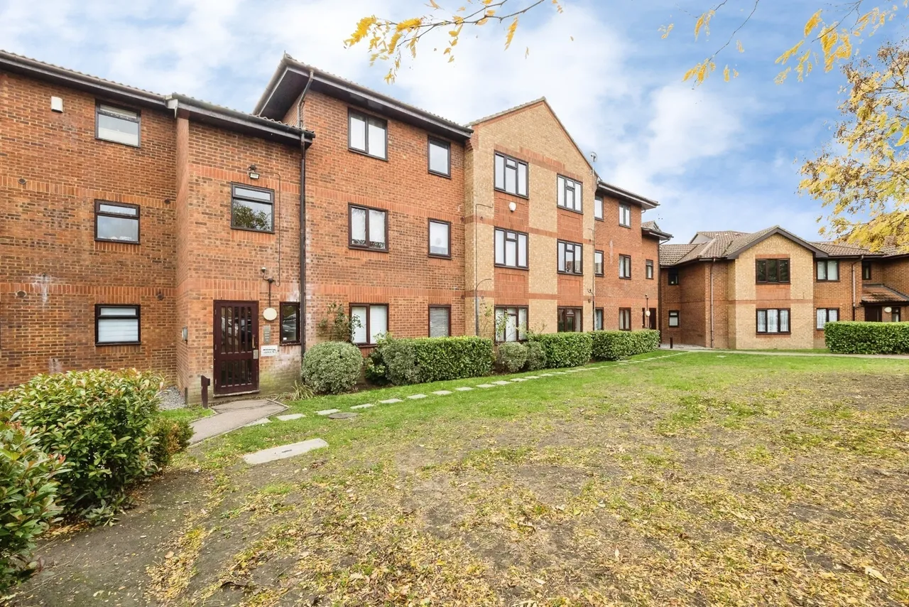 Arisdale Avenue, South Ockendon, RM15, photo 16