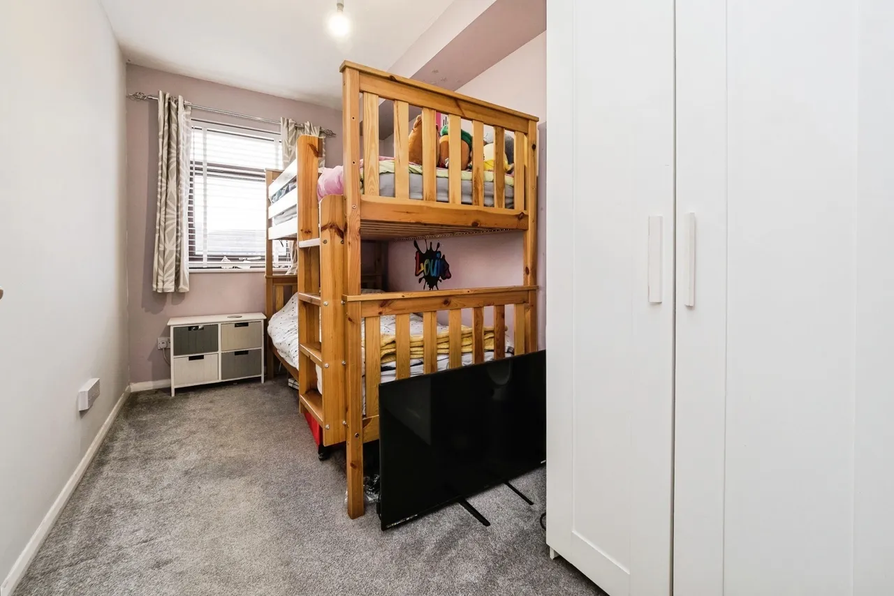 Arisdale Avenue, South Ockendon, RM15, photo 13