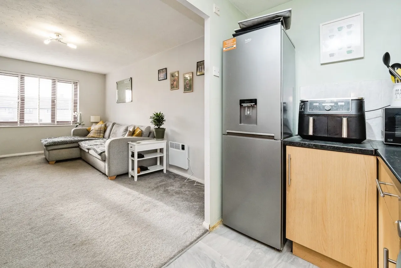 Arisdale Avenue, South Ockendon, RM15, photo 6