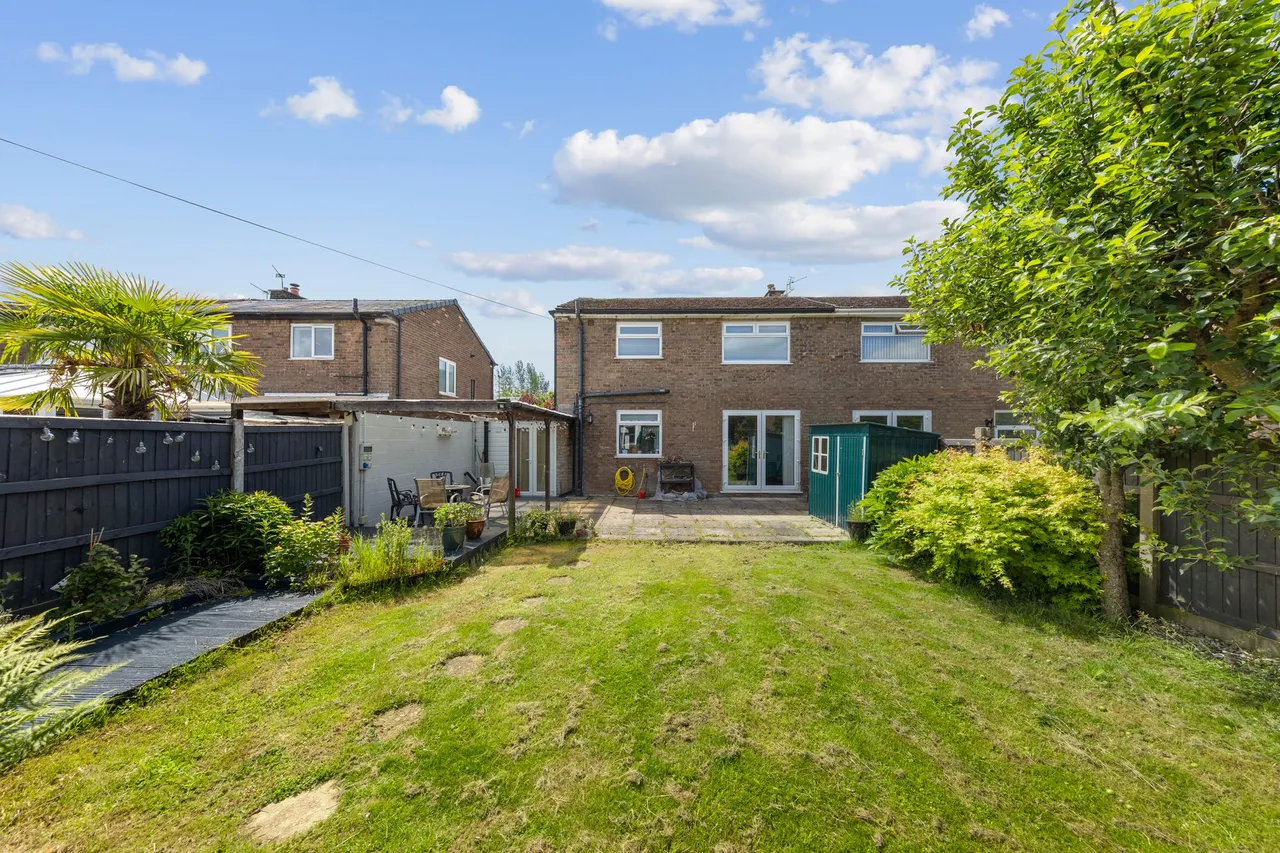 Bentham Road, Culcheth, Warrington, Warrington, WA3 5EQ, photo 4