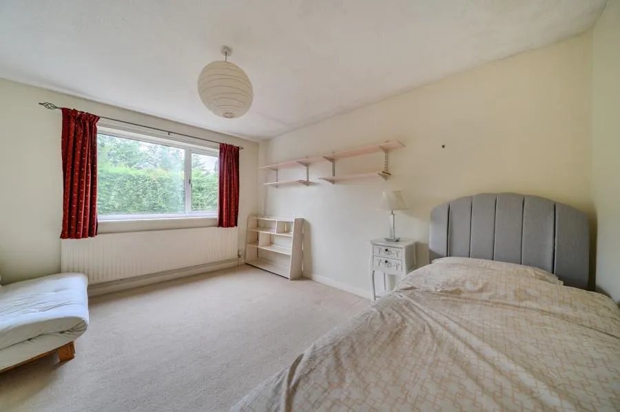 Meadow Close, Farmoor, OX2, photo 13