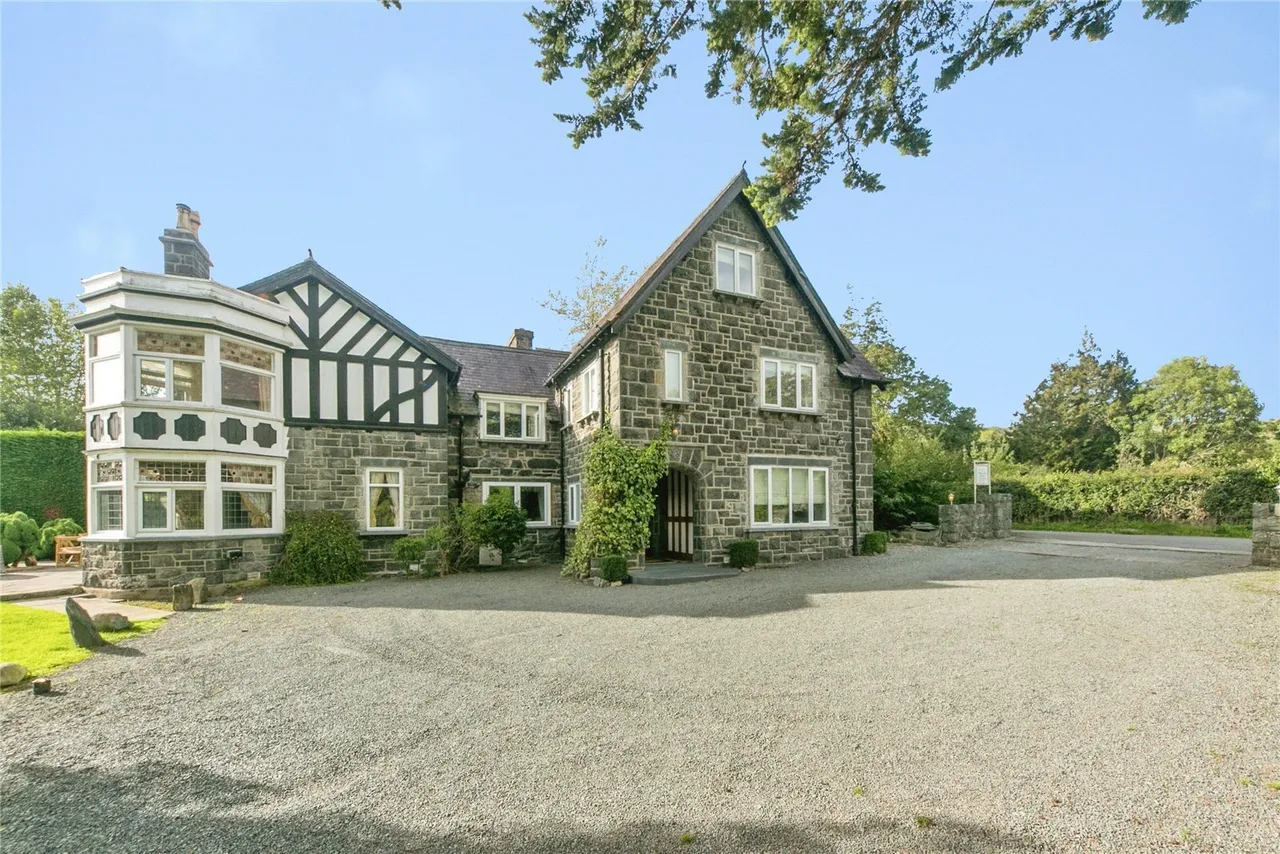 Rowen, Conwy, LL32, photo 40