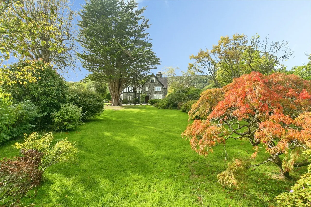 Rowen, Conwy, LL32, photo 34