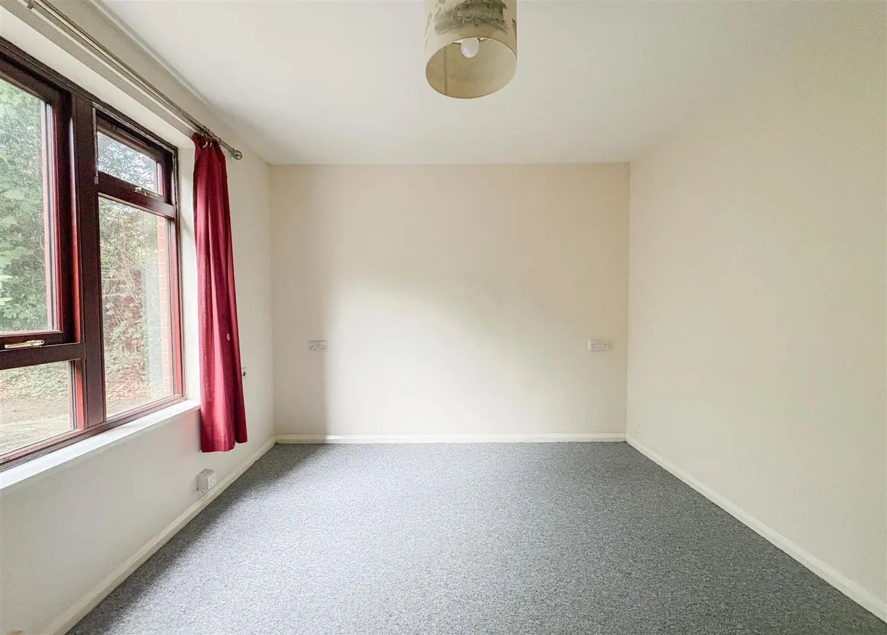 Upper Glen Road, St Leonards On Sea, East Sussex, TN37 7BY, photo 3