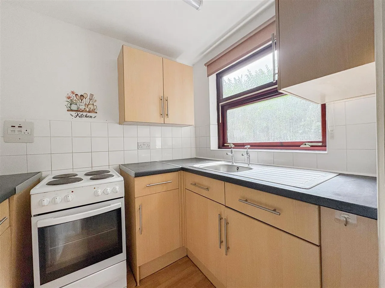 Upper Glen Road, St Leonards On Sea, East Sussex, TN37 7BY, photo 6