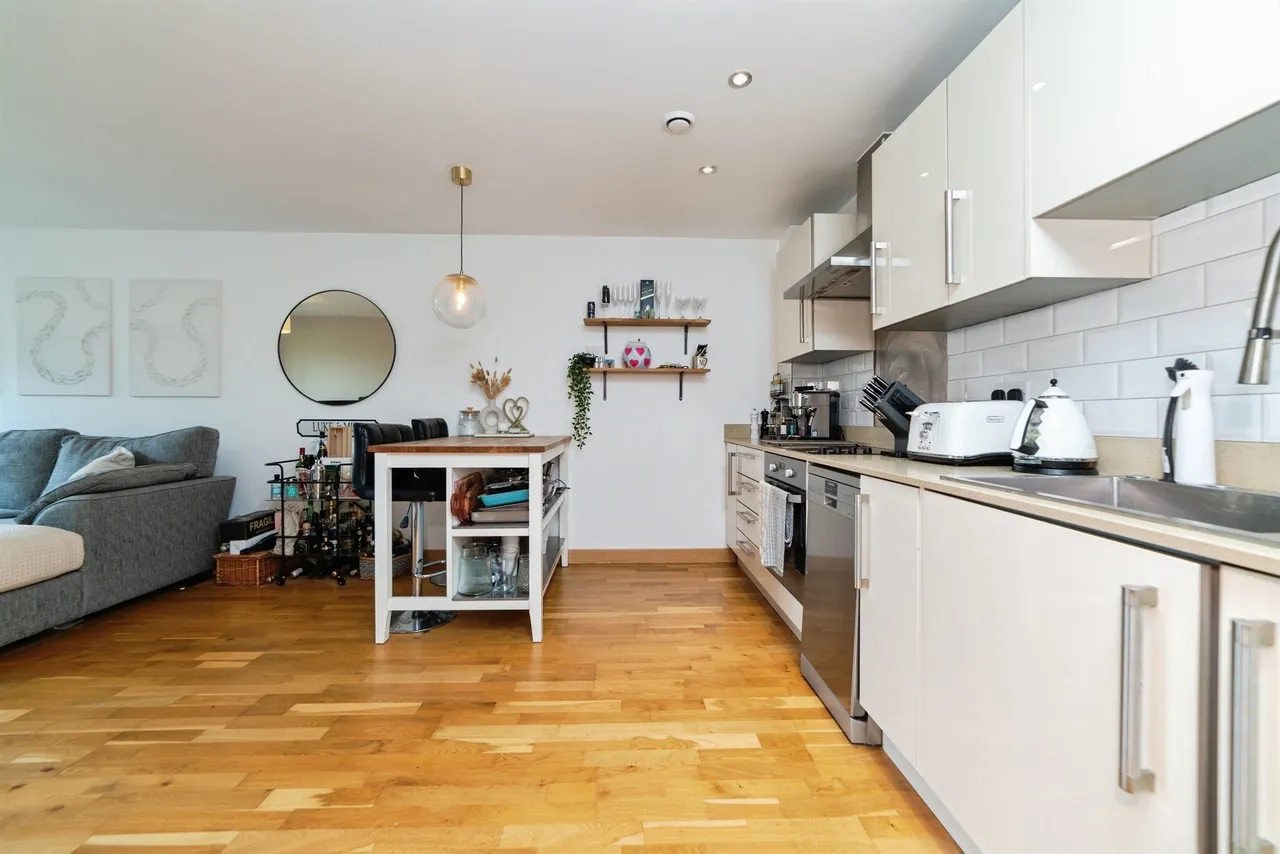 Smeaton Court, Hertford, SG13, photo 8