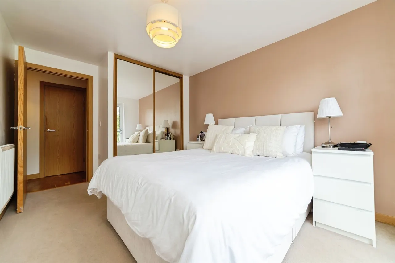 Smeaton Court, Hertford, SG13, photo 11