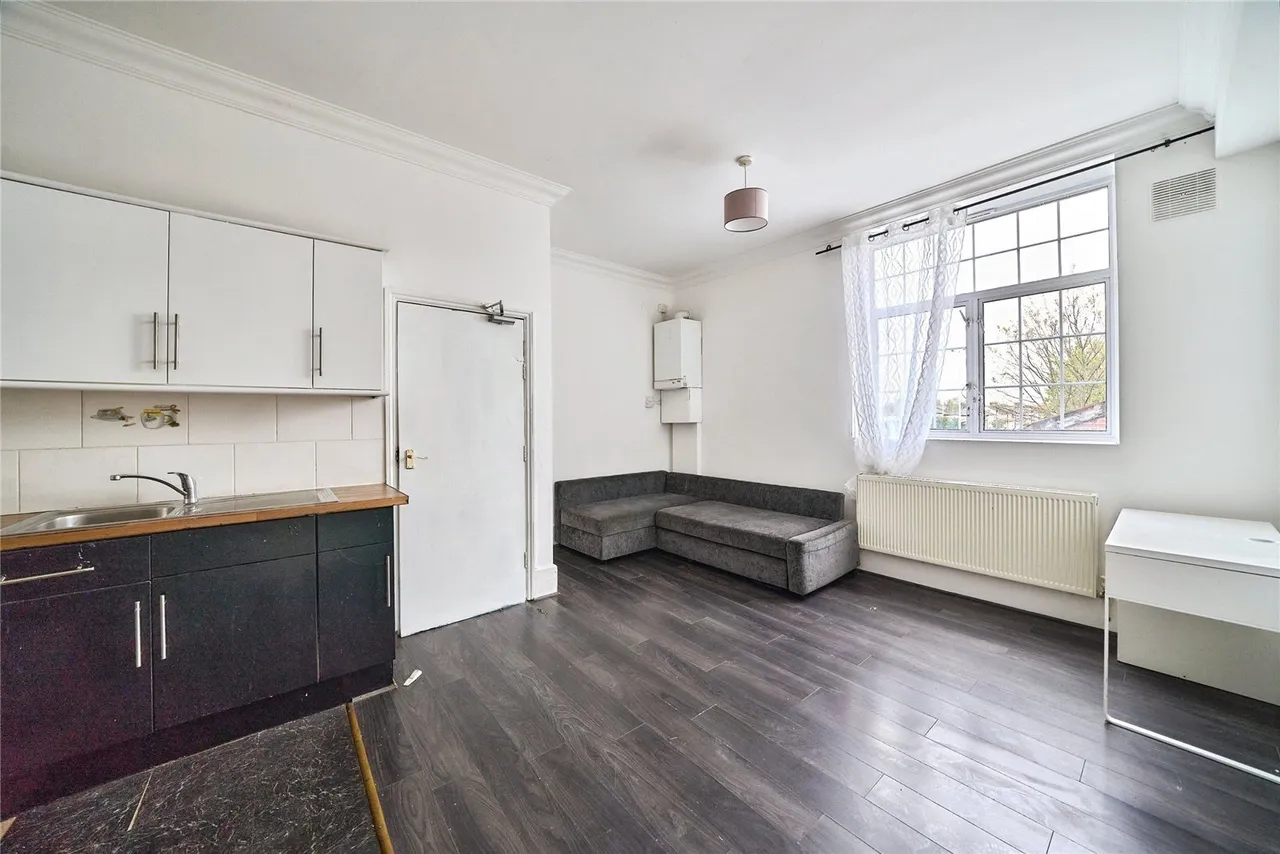 Upton Lane, London, E7, photo 5