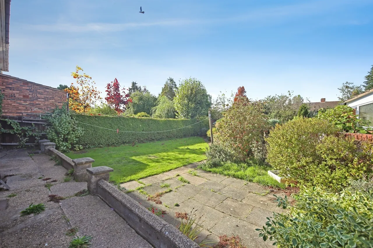 Castle Lane, Solihull, B92, photo 18