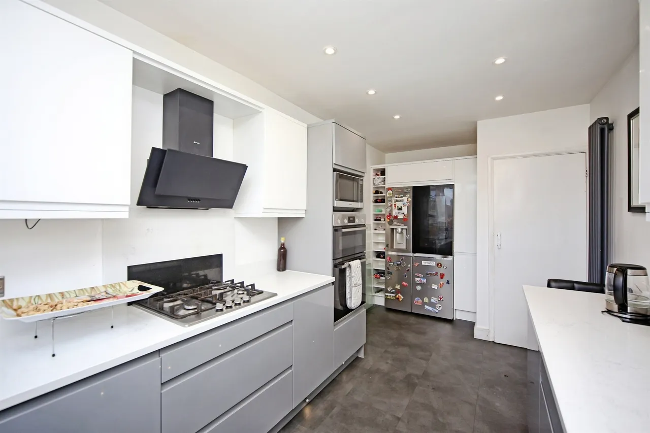 Castle Lane, Solihull, B92, photo 8