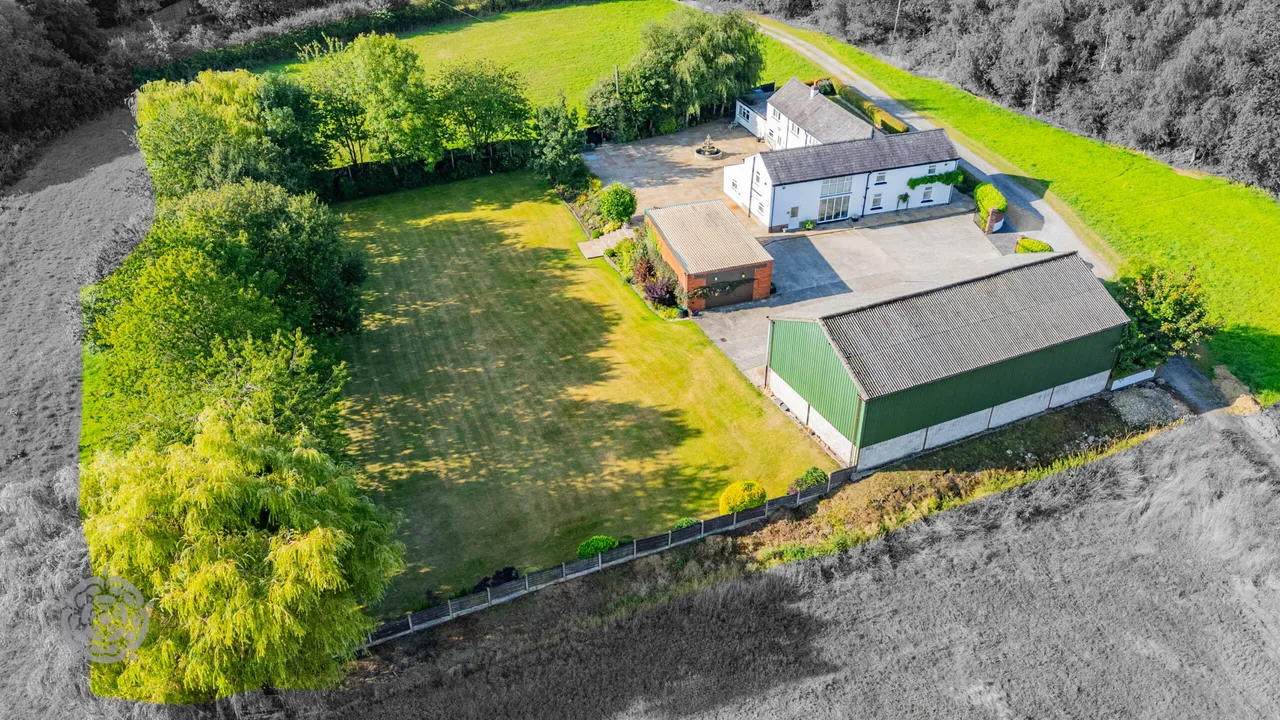 Dam House Farm Bradley Lane, Standish, Wigan, WN6 0XE, photo 3