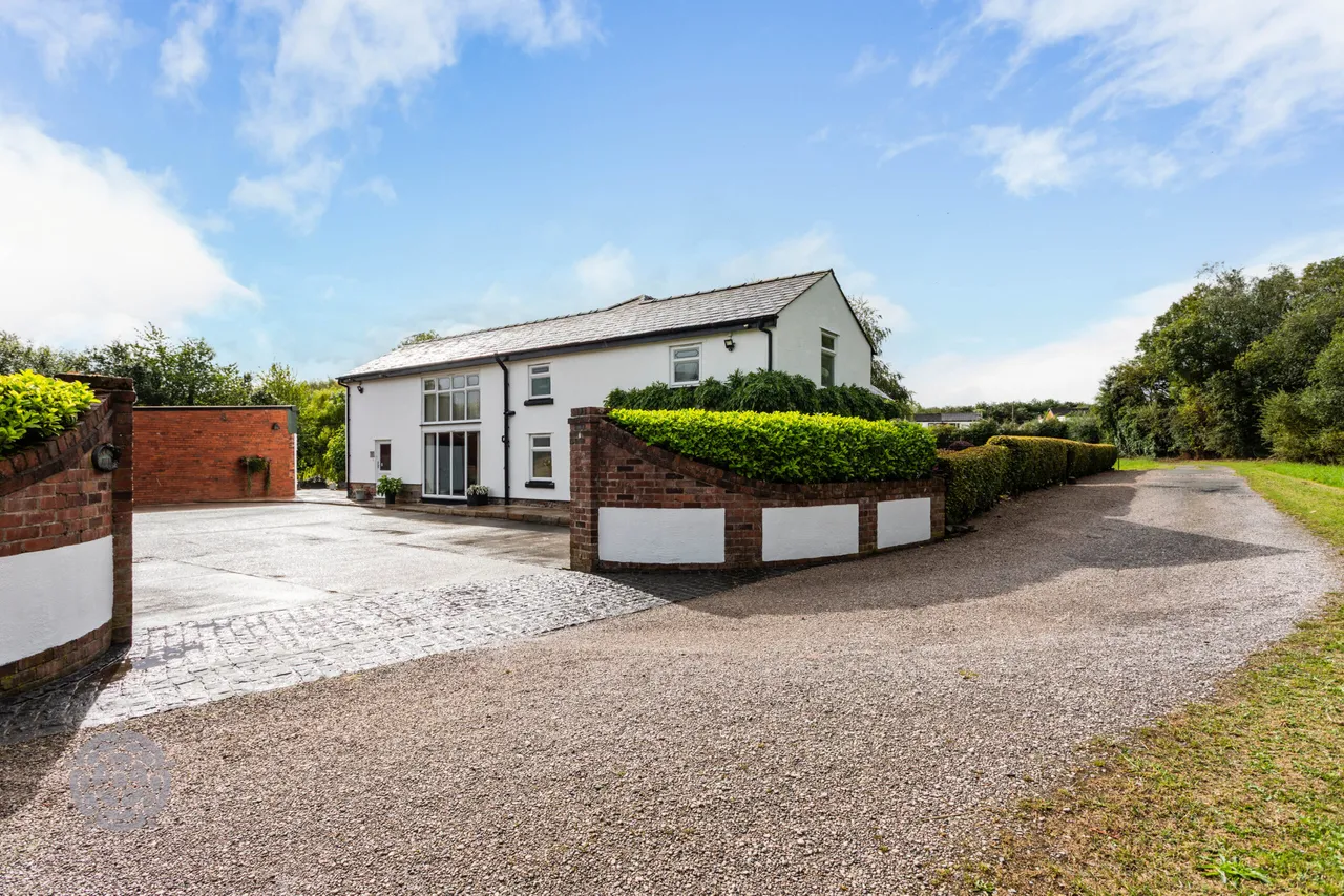 Dam House Farm Bradley Lane, Standish, Wigan, WN6 0XE, photo 52