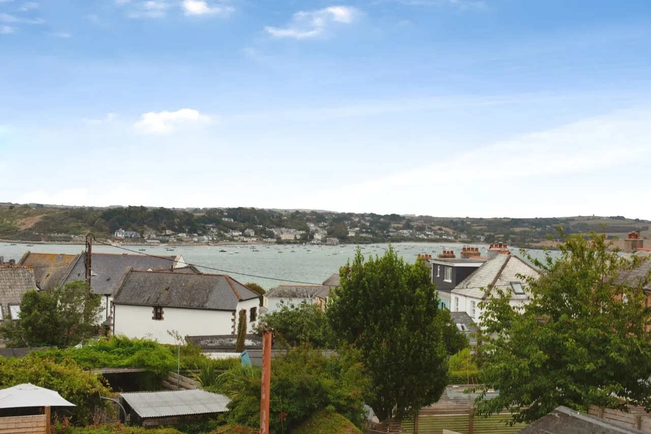 Caswarth Terrace, PL28, photo 3