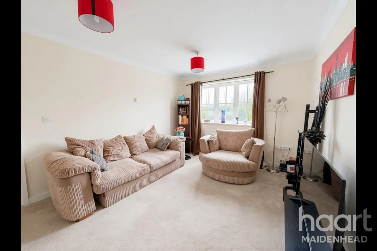 Arthur Close, Maidenhead, SL6, photo 4