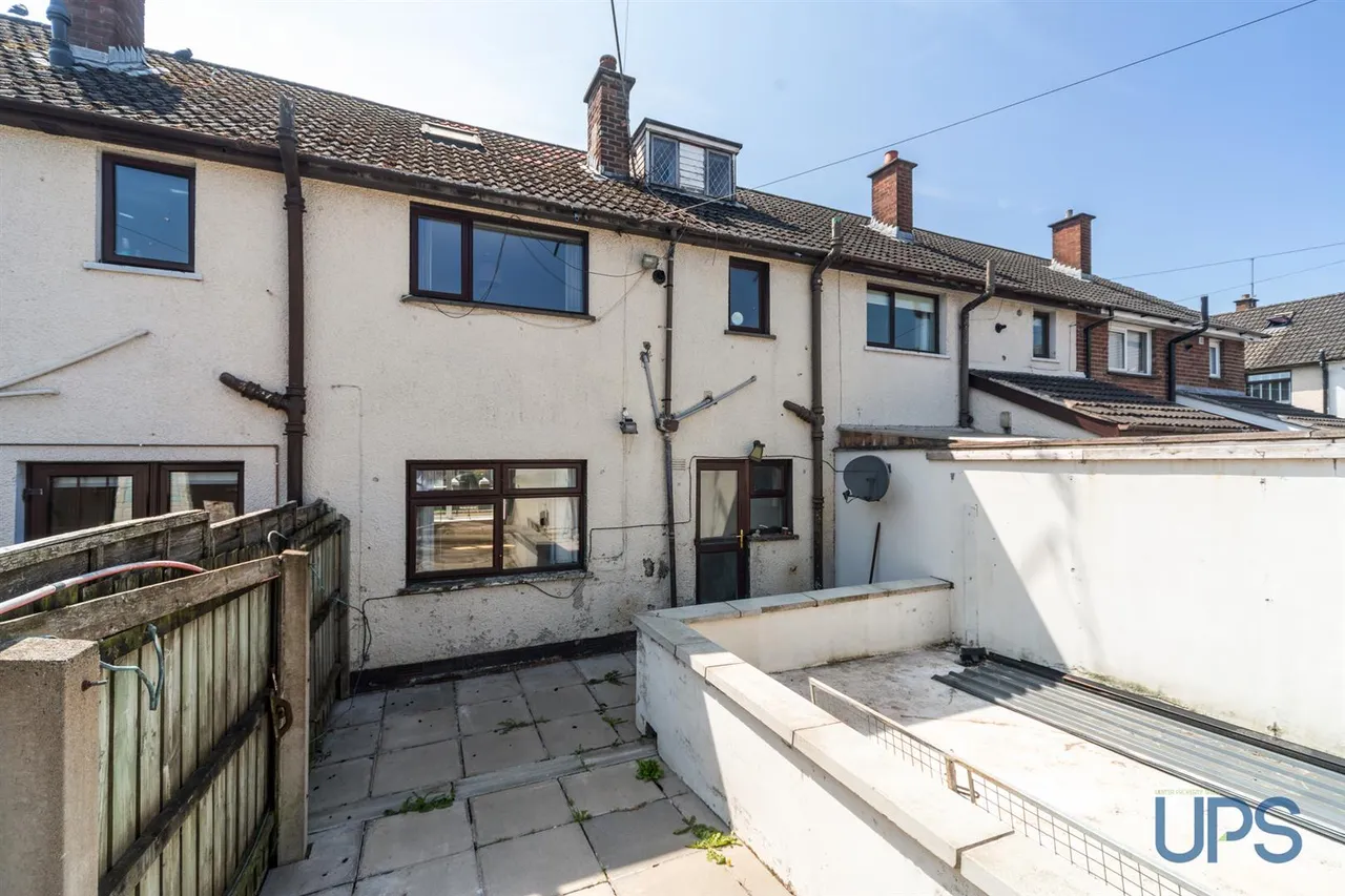 Horn Drive, Lenadoon, BT11, photo 27