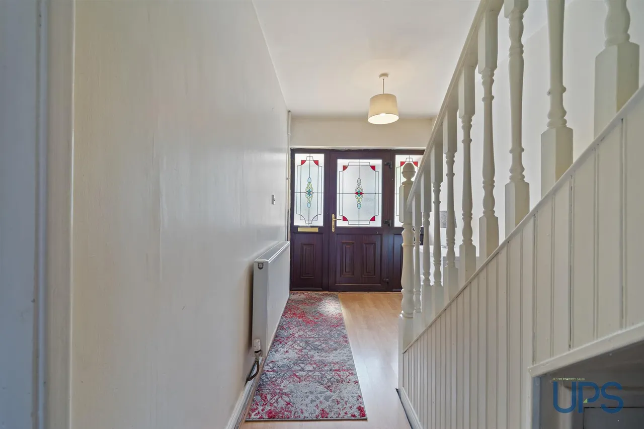 Horn Drive, Lenadoon, BT11, photo 3