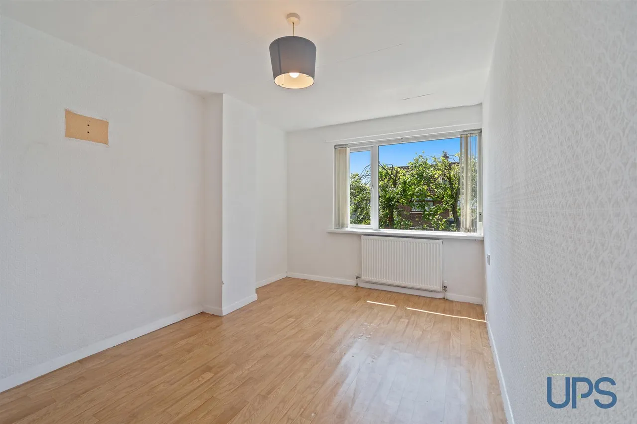 Horn Drive, Lenadoon, BT11, photo 14