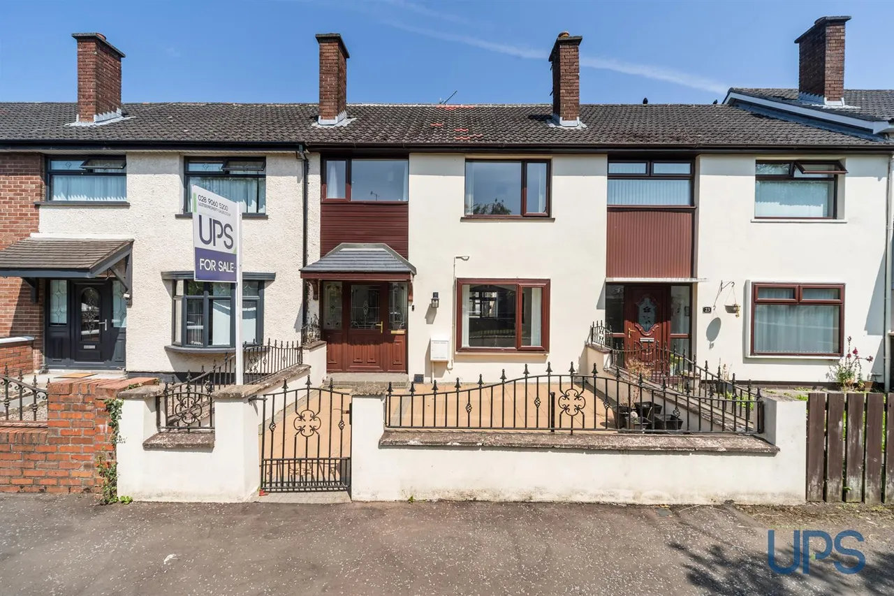 Horn Drive, Lenadoon, BT11, photo 30