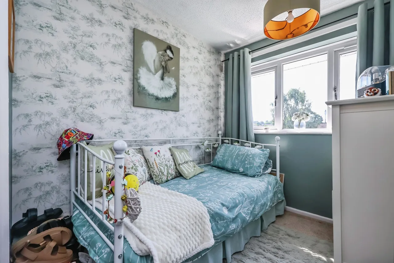 Brisbane Drive, Nottingham, NG5, photo 10