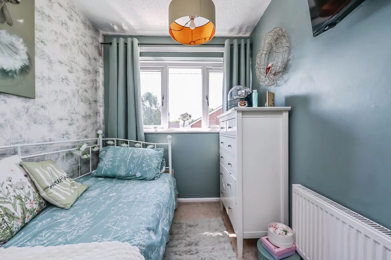 Brisbane Drive, Nottingham, NG5, photo 9