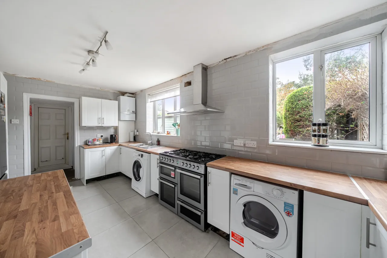 Anstridge Road, SE9, photo 14