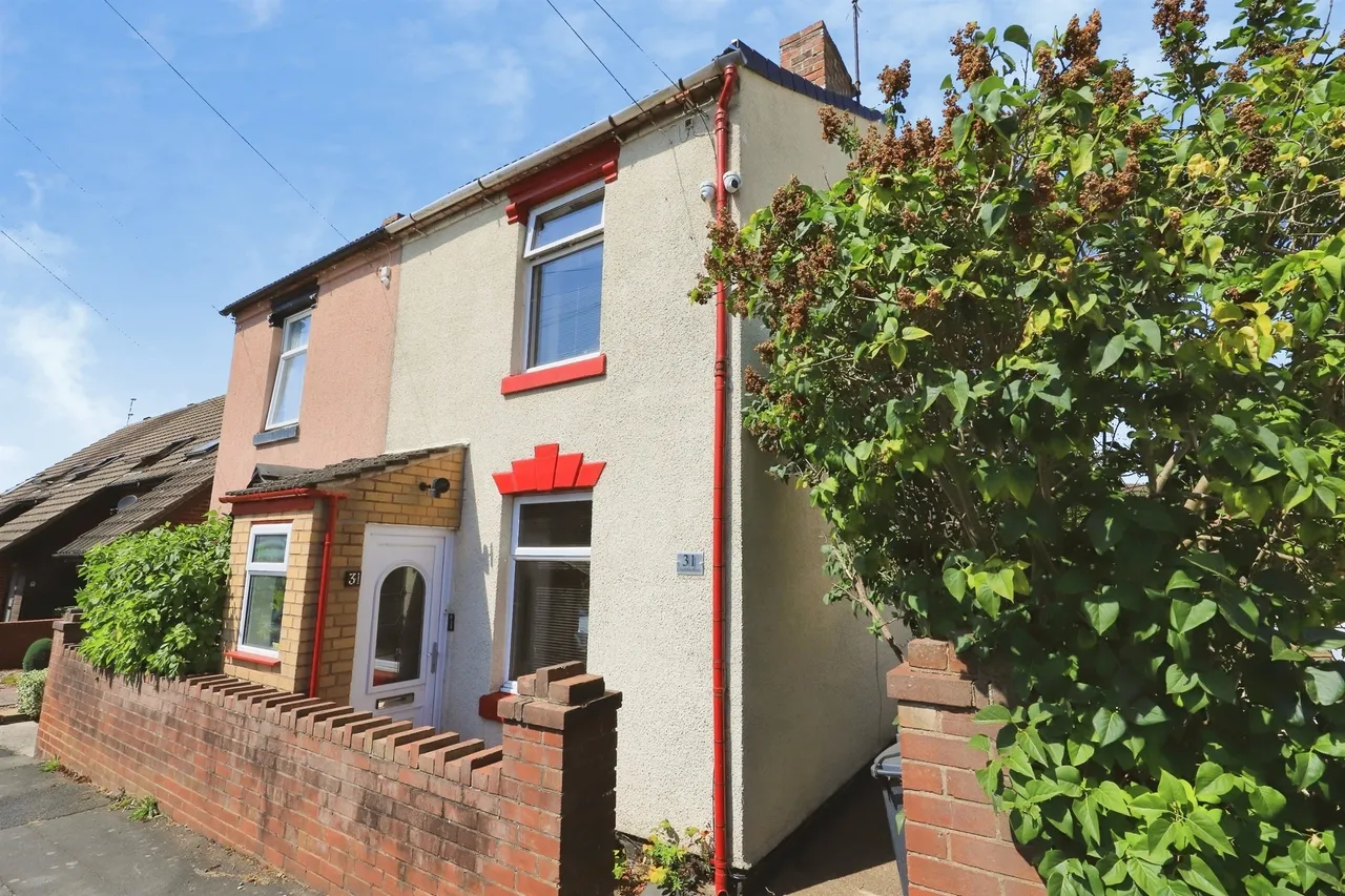 2 bed house for sale — Lionfields Road, Cookley, Kidderminster